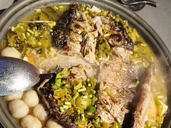 -令狐冲·炭烤活鱼(宝龙店)