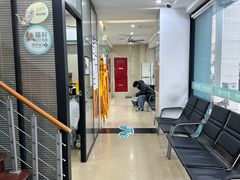 -瑞派天使宠物医院·神经外科·骨科·核磁CT(洛川中路店)