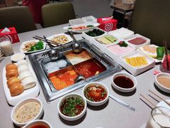 -海底捞火锅(关山保利店)