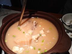 -小凤庭·地道湖北菜武昌鱼·藕汤(38年黄鹤楼店)