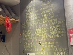 -爆炸头阿姨小四川正宗川味小吃(无任何分店)