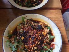 -拈签一笑黄牛肉辣卤串串