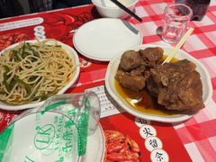 -李双猪·小龙虾·烧烤·羊肉煲(乐山店)