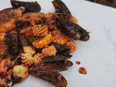 -席娜卡琳火车铁道夜市