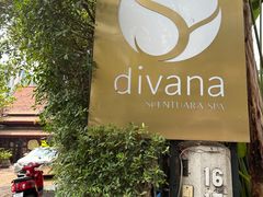 -迪瓦娜按摩和水疗中心