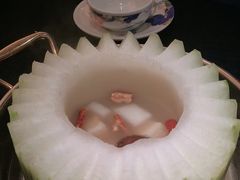 -得意咚瓜·顺德鱼生·冬瓜火锅(深圳首店)
