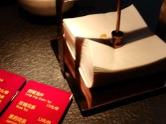 -蝴蝶里·粤菜·点心(龙湖天街&滨江店)