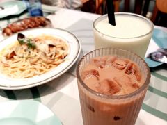手拉冻港奶-珀翠餐厅(新业路店)