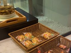 -喜鹊愉家酒店(郑州曼哈顿博览中心地铁站店)