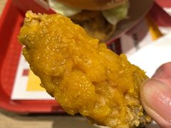 金沙咸蛋黄香辣鸡翅-肯德基(珠峰店)