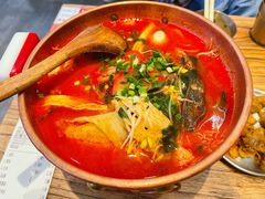 六姐番茄锅-成都你六姐·牛肉冒菜(上海环宇荟店)