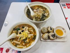 嵊州豆腐汤年糕-咬不得高祖生煎·简餐(骆家庄店)