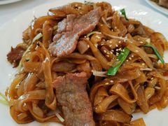 干炒牛河-御彩酒家(东风东路店)