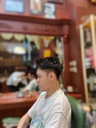 -尼特斯男士发型馆