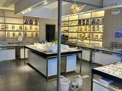 -臻美视爵眼镜·明月·依视路·蔡司折扣店(广渠门店)