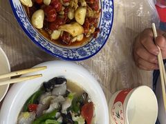 -江城燕子大排档(江汉路步行街店)