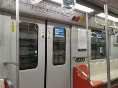 -地铁11号线罗山路站-停车场