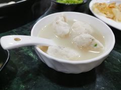 石斑鱼丸-齐海鱼圣深海石斑鱼火锅店(极地海洋世界店)