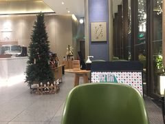 -星巴克臻选(深圳龙华红山天虹店)