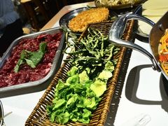 -王奋斗贵州酸汤牛肉火锅