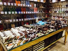 -VENCHI 闻绮(北京国贸商城店)