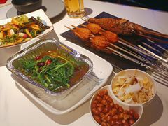 -钳小柒·小龙虾蓝龙王烧烤夜宵(长寿路店)