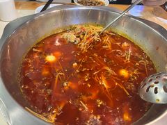-味之溢美蛙仔姜兔·肥肠鱼•耗儿鱼(文星店)