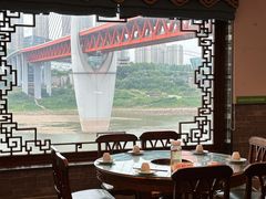 -小天鹅火锅·一线江景洪鼎旗舰店(洪崖洞店)