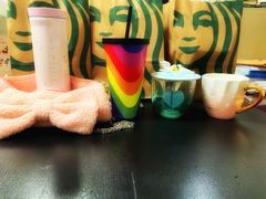 -星巴克(西安曲江银泰店)