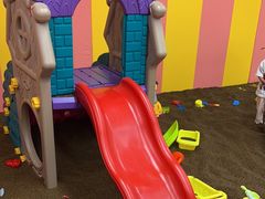 -孩子王童乐园(广州南沙万达店)