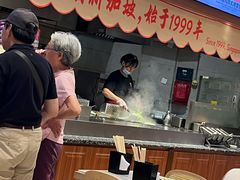 -大食代美食广场(上海中心店)