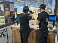 -都市枪神实弹射击俱乐部