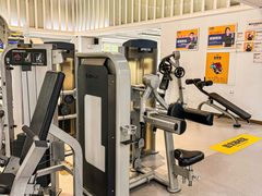 -超鹿运动(五四路恒力城店)