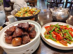 -鸿兴楼酒家(阜阳路店)