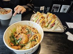 -W COLLECTIVE  DESSERT SHOP