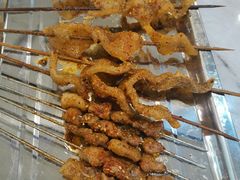 -李连贵熏肉美食酒楼(东市商贸店)