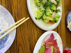 -溢心园香河肉饼总店