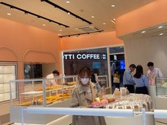 -好利来(南京路一店)