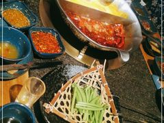 -湊湊火锅·茶憩(东城万达店)