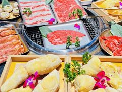 -何发发和牛烧肉·鳗鱼榴莲放题自助(乐峰广场店)