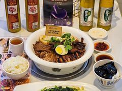 -陆记鹅庄·潮汕菜·狮头鹅(大仟里店)
