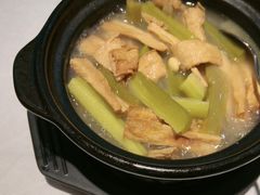 -围龙屋客家食府(福田店)