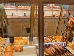 -Dough&Joe团憩(瑞虹天地月亮湾店)