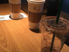 -星巴克(广州动漫星城东区店)