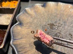 -铭牛烧肉·和牛海鲜自助(高新月牙湖店)