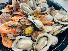 -巧克力渔家.小船海鲜胶东菜(万平口店)