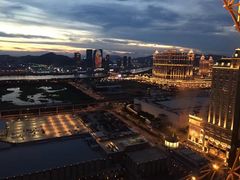 -影汇之星8字形摩天轮