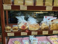 -红宝石·鲜奶小方·海派西点房(肇嘉浜店)