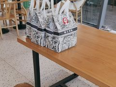 -霸王茶姬(泛海广场店)