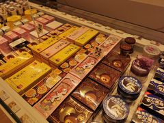 -好利来(荣民时代店)